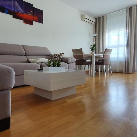 Royal Apartment Belvill بلغراد المظهر الخارجي الصورة